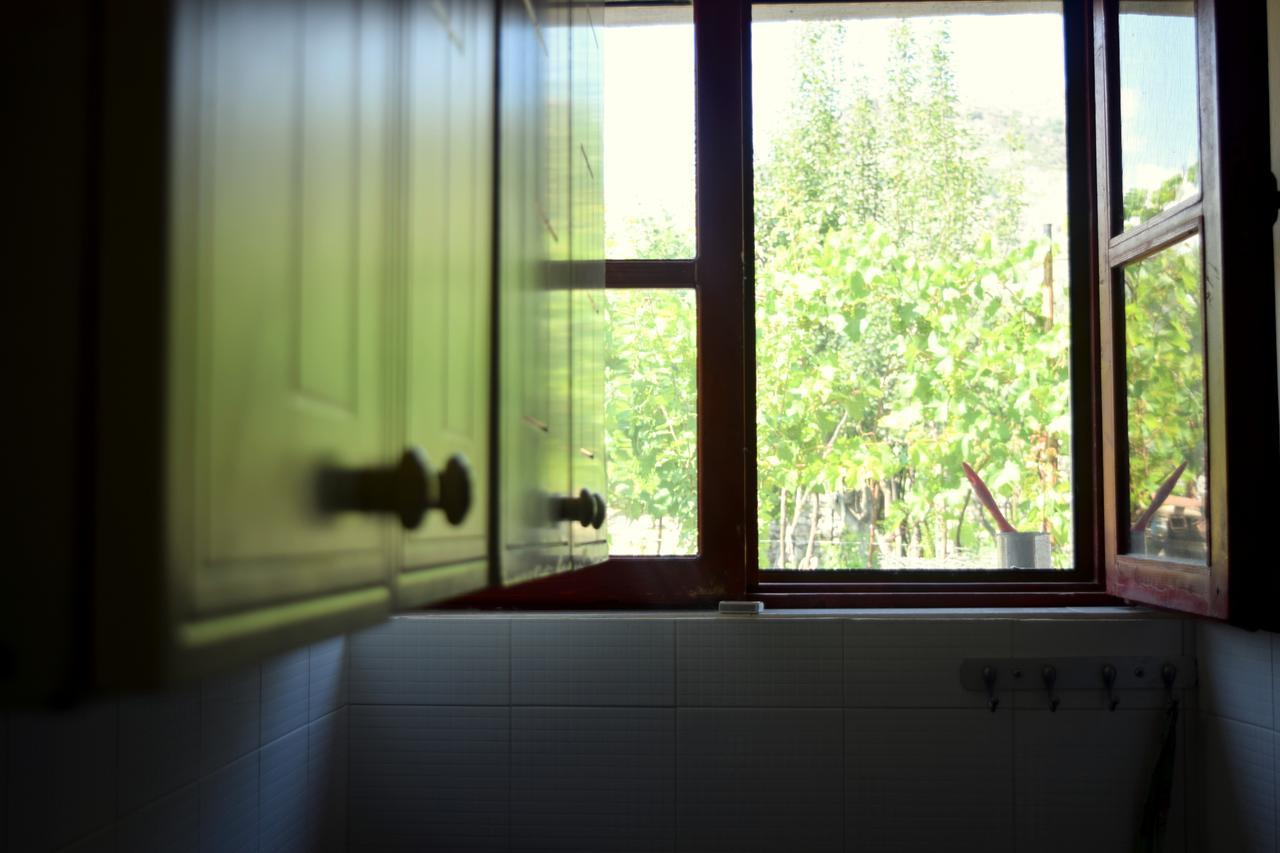 La Casa Di Nonna Apartment Qeparo Bagian luar foto