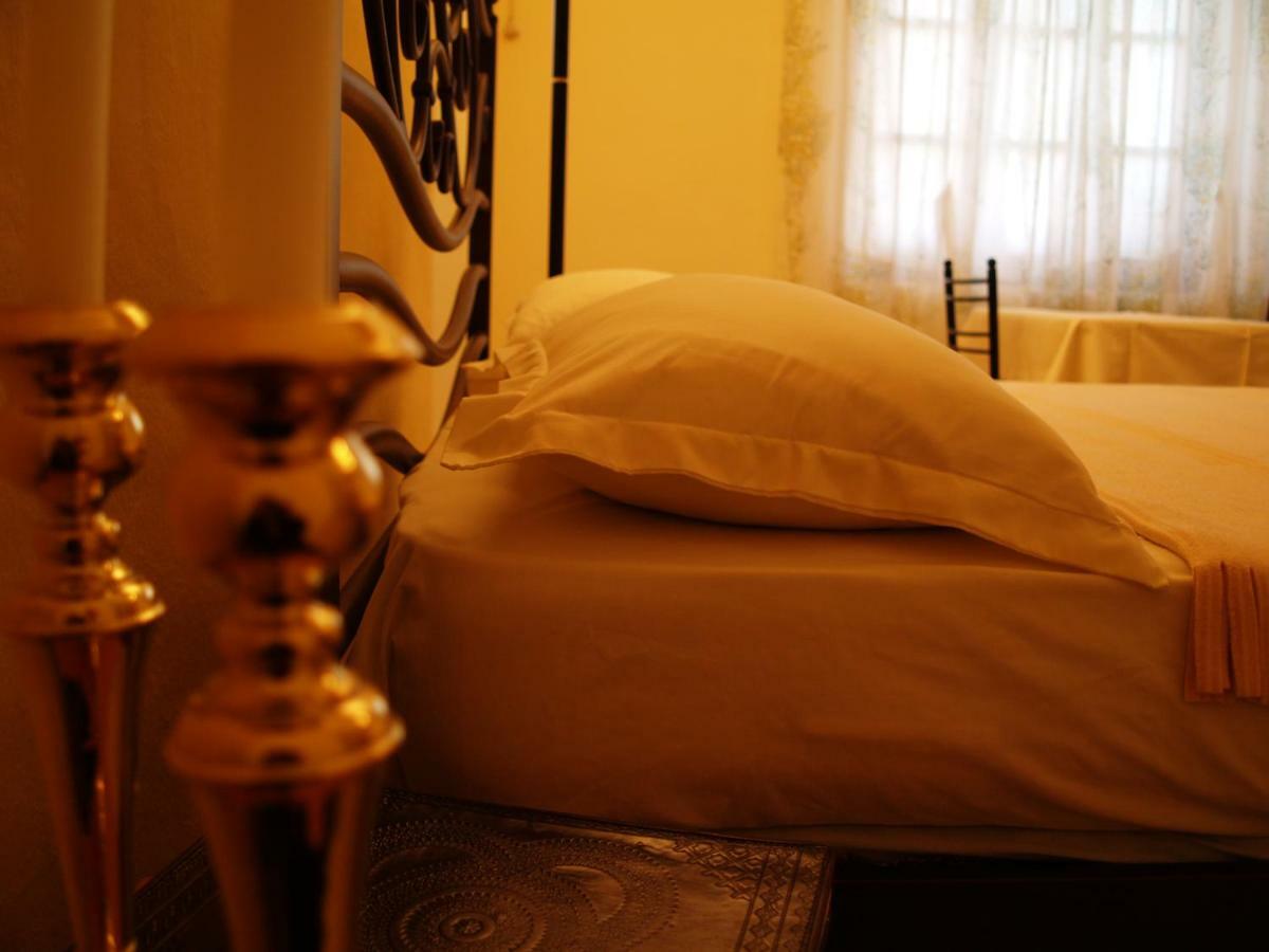 La Casa Di Nonna Apartment Qeparo Bagian luar foto